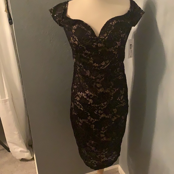 Bisou Bisou Dresses & Skirts - Bisou Bisou dress